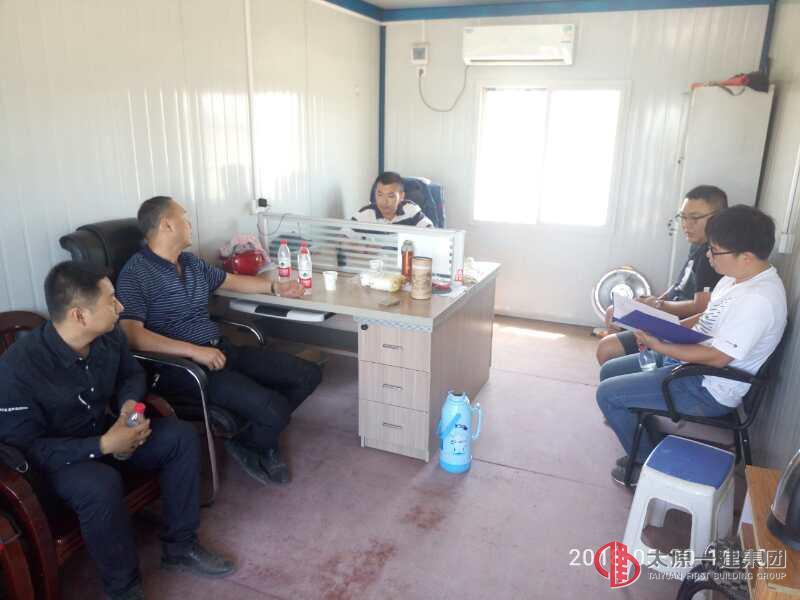 集团公司领导莅临汾河三期景观工程电力管涵一标段项目指导工作